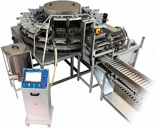 Complex for baking and rolling wafer rolls